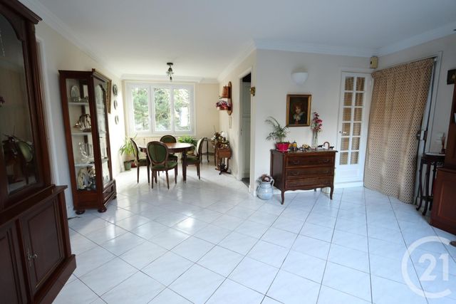  - LA CELLE ST CLOUD - 