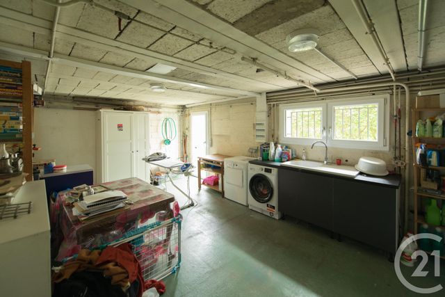 maison à vendre - 7 pièces - 190.0 m2 - BOUGIVAL - 78 - ILE-DE-FRANCE - Century 21 M.B Immo maison à vendre - 7 pièces - 190.0 m2 - BOUGIVAL - 78 - ILE-DE-FRANCE - Century 21 M.B Immo
