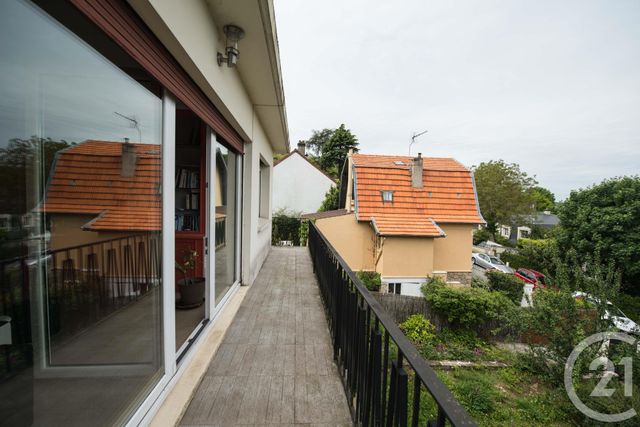 maison à vendre - 7 pièces - 190.0 m2 - BOUGIVAL - 78 - ILE-DE-FRANCE - Century 21 M.B Immo maison à vendre - 7 pièces - 190.0 m2 - BOUGIVAL - 78 - ILE-DE-FRANCE - Century 21 M.B Immo