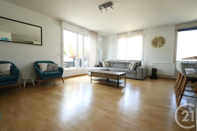 Appartement F5 à vendre - 5 pièces - 89.0 m2 - LE PORT MARLY - 78 - ILE-DE-FRANCE - Century 21 M.B Immo Appartement F5 à vendre - 5 pièces - 89.0 m2 - LE PORT MARLY - 78 - ILE-DE-FRANCE - Century 21 M.B Immo