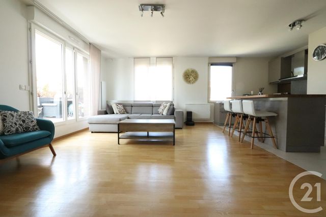 Appartement F5 à vendre - 5 pièces - 89.0 m2 - LE PORT MARLY - 78 - ILE-DE-FRANCE - Century 21 M.B Immo Appartement F5 à vendre - 5 pièces - 89.0 m2 - LE PORT MARLY - 78 - ILE-DE-FRANCE - Century 21 M.B Immo
