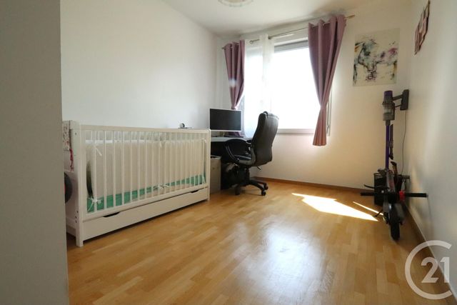 Appartement F5 à vendre - 5 pièces - 89.0 m2 - LE PORT MARLY - 78 - ILE-DE-FRANCE - Century 21 M.B Immo Appartement F5 à vendre - 5 pièces - 89.0 m2 - LE PORT MARLY - 78 - ILE-DE-FRANCE - Century 21 M.B Immo
