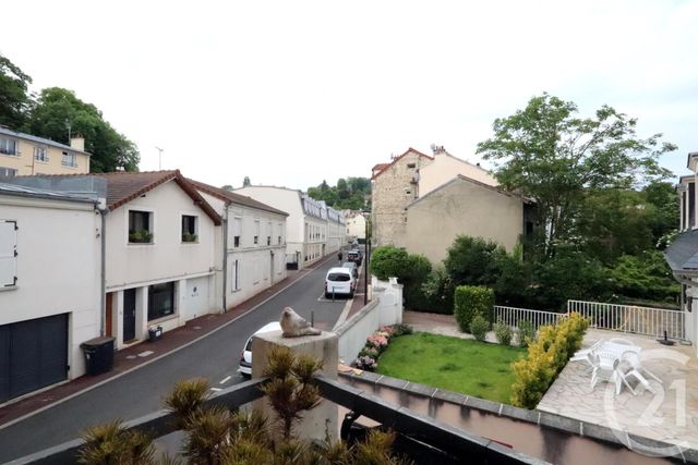 Appartement F2 à louer - 2 pièces - 58.0 m2 - BOUGIVAL - 78 - ILE-DE-FRANCE - Century 21 M.B Immo Appartement F2 à louer - 2 pièces - 58.0 m2 - BOUGIVAL - 78 - ILE-DE-FRANCE - Century 21 M.B Immo