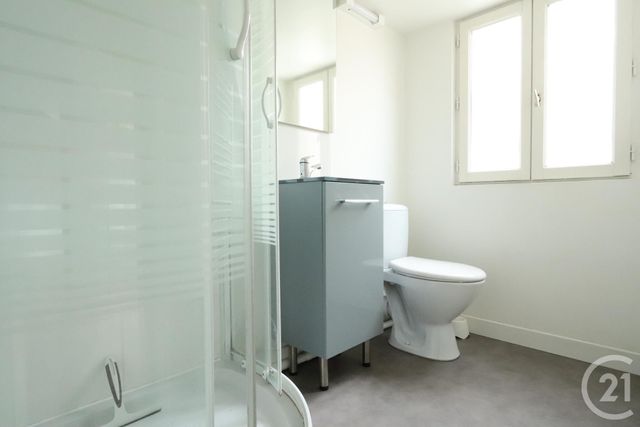 Appartement F1 à louer - 1 pièce - 14.0 m2 - BOUGIVAL - 78 - ILE-DE-FRANCE - Century 21 M.B Immo Appartement F1 à louer - 1 pièce - 14.0 m2 - BOUGIVAL - 78 - ILE-DE-FRANCE - Century 21 M.B Immo