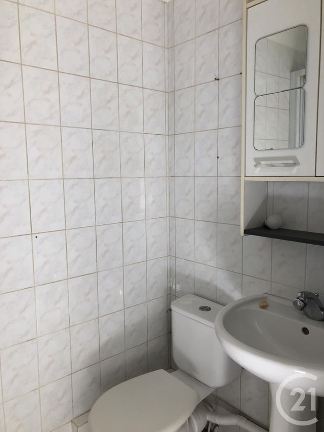Afficher la photo en grand appartement à louer - 2 pièces - 35.0 m2 - BOUGIVAL - 78 - ILE-DE-FRANCE - Century 21 M.B Immo