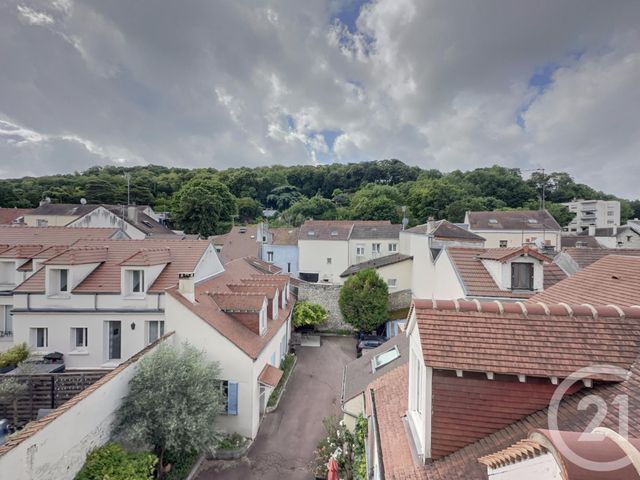 Appartement F4 à vendre - 4 pièces - 93.82 m2 - BOUGIVAL - 78 - ILE-DE-FRANCE - Century 21 M.B Immo