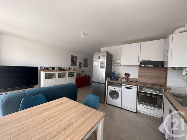 Appartement F2 à vendre - 2 pièces - 40.0 m2 - MONTESSON - 78 - ILE-DE-FRANCE - Century 21 M.B Immo