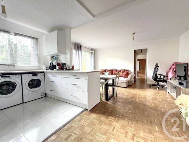 Appartement T3 à vendre - 3 pièces - 59.0 m2 - LA CELLE ST CLOUD - 78 - ILE-DE-FRANCE - Century 21 M.B Immo