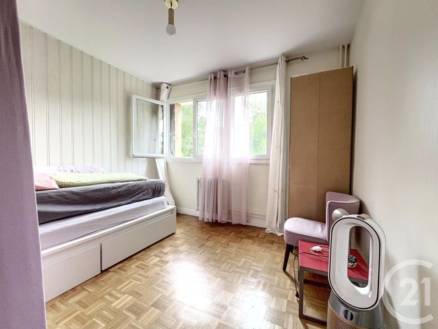 Appartement T3 à vendre - 3 pièces - 59.0 m2 - LA CELLE ST CLOUD - 78 - ILE-DE-FRANCE - Century 21 M.B Immo