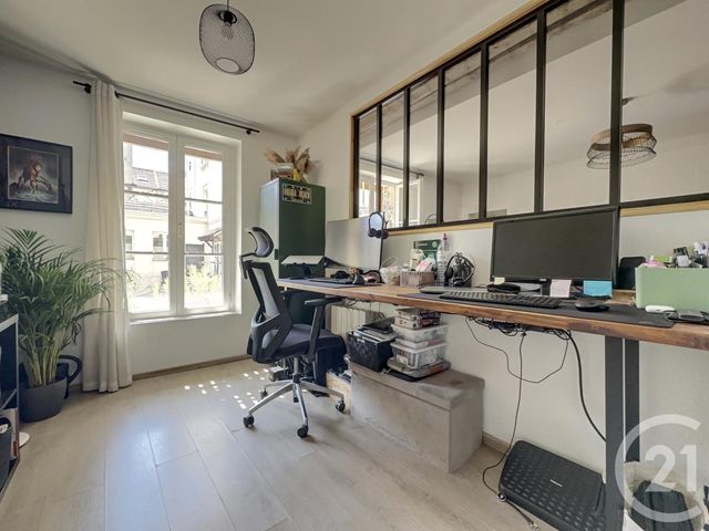 Appartement T3 à vendre - 3 pièces - 61.77 m2 - BOUGIVAL - 78 - ILE-DE-FRANCE - Century 21 M.B Immo