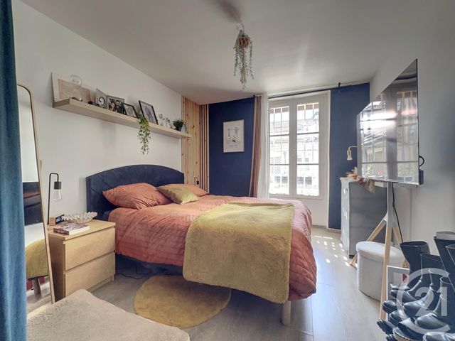 Appartement T3 à vendre - 3 pièces - 61.77 m2 - BOUGIVAL - 78 - ILE-DE-FRANCE - Century 21 M.B Immo
