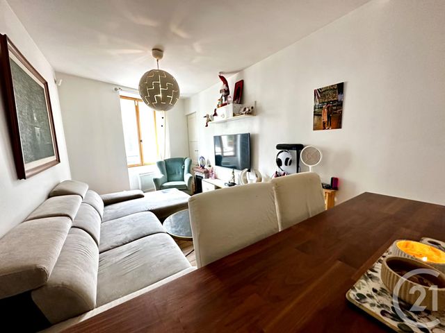 Appartement F2 à vendre - 2 pièces - 58.0 m2 - BOUGIVAL - 78 - ILE-DE-FRANCE - Century 21 M.B Immo