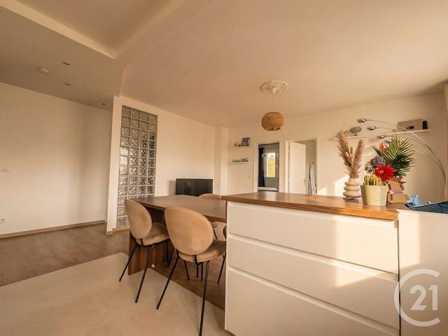 Appartement F3 à vendre - 3 pièces - 58.69 m2 - LOUVECIENNES - 78 - ILE-DE-FRANCE - Century 21 M.B Immo
