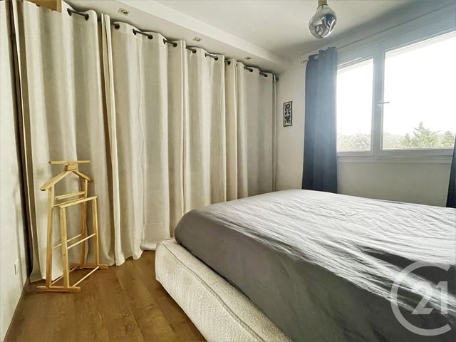 Appartement F3 à vendre - 3 pièces - 58.69 m2 - LOUVECIENNES - 78 - ILE-DE-FRANCE - Century 21 M.B Immo