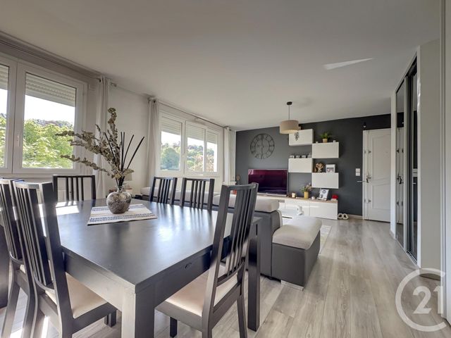 Appartement F3 à vendre - 3 pièces - 47.73 m2 - BOUGIVAL - 78 - ILE-DE-FRANCE - Century 21 M.B Immo