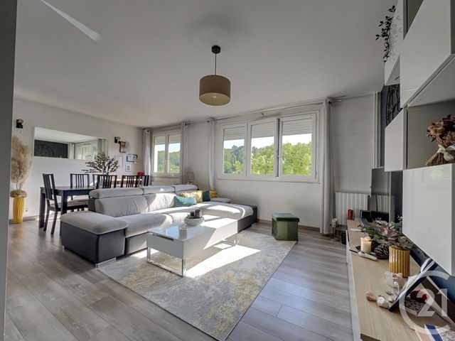 Appartement F3 à vendre - 3 pièces - 47.73 m2 - BOUGIVAL - 78 - ILE-DE-FRANCE - Century 21 M.B Immo