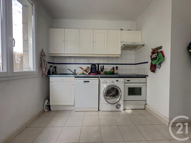 Appartement F6 à vendre - 5 pièces - 115.0 m2 - BOUGIVAL - 78 - ILE-DE-FRANCE - Century 21 M.B Immo