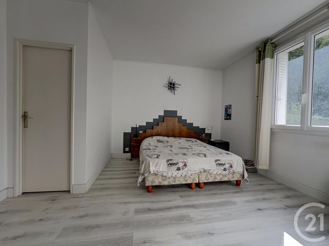 Appartement F6 à vendre - 5 pièces - 115.0 m2 - BOUGIVAL - 78 - ILE-DE-FRANCE - Century 21 M.B Immo