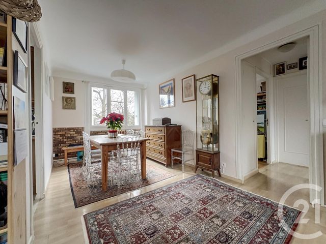 Appartement F4 à vendre - 4 pièces - 68.94 m2 - LA CELLE ST CLOUD - 78 - ILE-DE-FRANCE - Century 21 M.B Immo
