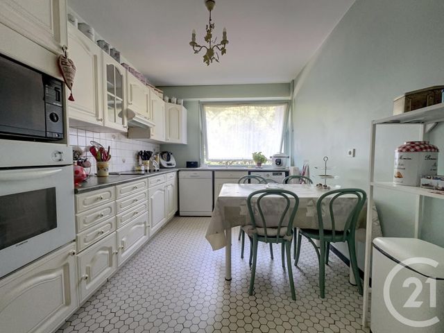 Appartement F4 à vendre - 4 pièces - 81.0 m2 - BOUGIVAL - 78 - ILE-DE-FRANCE - Century 21 M.B Immo