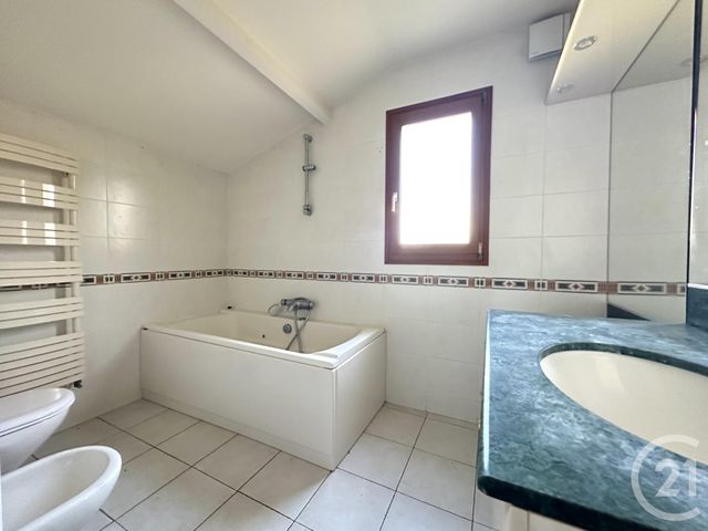 maison à vendre - 6 pièces - 168.53 m2 - LA CELLE ST CLOUD - 78 - ILE-DE-FRANCE - Century 21 M.B Immo