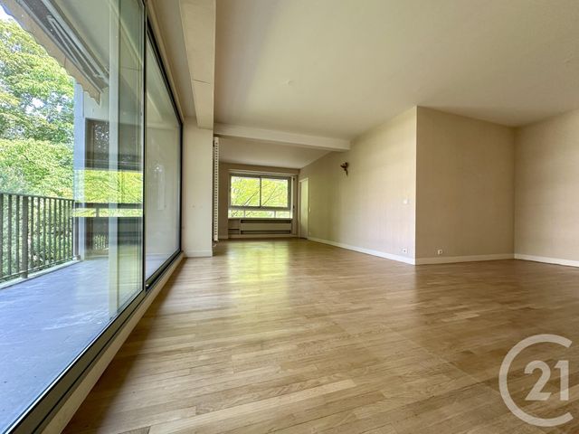 Afficher la photo en grand Appartement F5 à vendre - 5 pièces - 133.01 m2 - LOUVECIENNES - 78 - ILE-DE-FRANCE - Century 21 M.B Immo