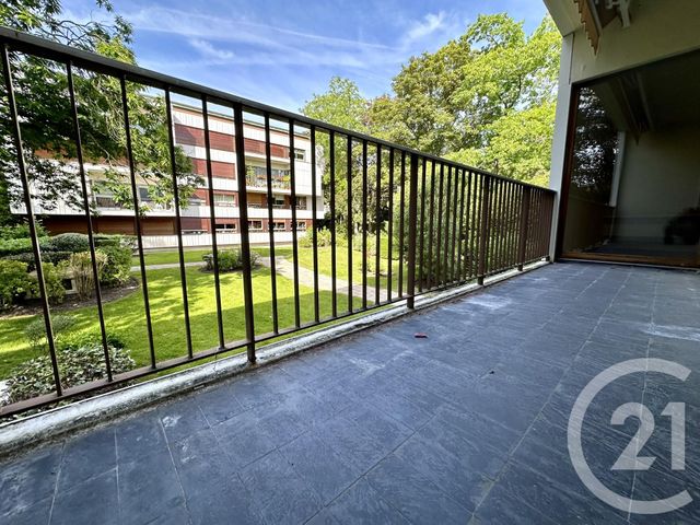 Afficher la photo en grand Appartement F5 à vendre - 5 pièces - 133.01 m2 - LOUVECIENNES - 78 - ILE-DE-FRANCE - Century 21 M.B Immo