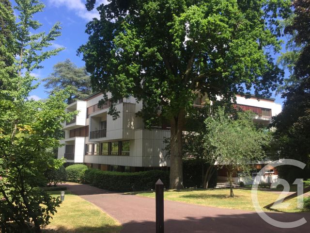 Afficher la photo en grand Appartement F5 à vendre - 5 pièces - 133.01 m2 - LOUVECIENNES - 78 - ILE-DE-FRANCE - Century 21 M.B Immo