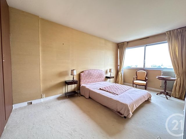 Afficher la photo en grand Appartement F5 à vendre - 6 pièces - 121.02 m2 - MARLY LE ROI - 78 - ILE-DE-FRANCE - Century 21 M.B Immo