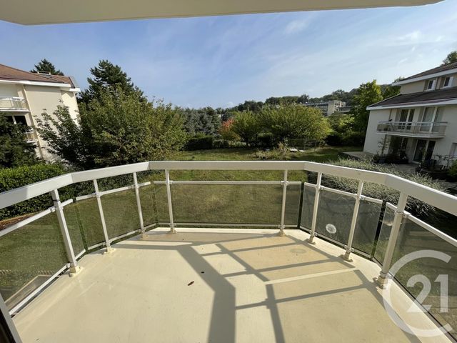 Appartement à louer - 2 pièces - 55.0 m2 - LA CELLE ST CLOUD - 78 - ILE-DE-FRANCE - Century 21 M.B Immo