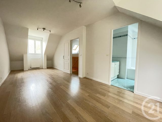 Afficher la photo en grand maison à louer - 6 pièces - 160.0 m2 - MAREIL MARLY - 78 - ILE-DE-FRANCE - Century 21 M.B Immo