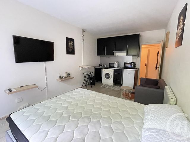 Afficher la photo en grand Appartement F1 à louer - 1 pièce - 21.0 m2 - LA CELLE ST CLOUD - 78 - ILE-DE-FRANCE - Century 21 M.B Immo