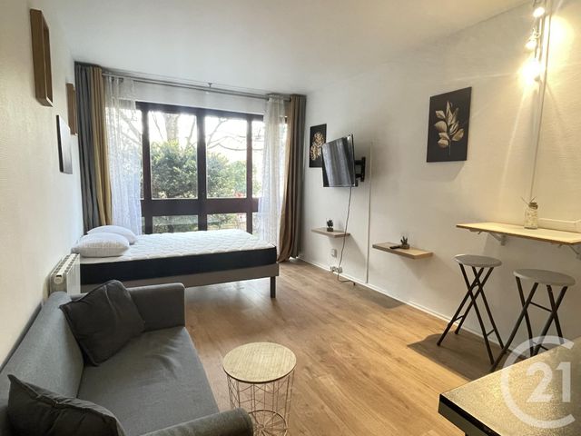 Appartement F1 à louer - 1 pièce - 21.0 m2 - LA CELLE ST CLOUD - 78 - ILE-DE-FRANCE - Century 21 M.B Immo
