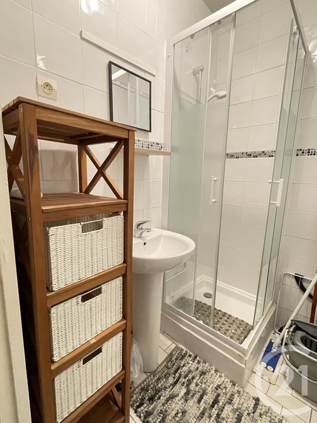 Afficher la photo en grand Appartement F1 à louer - 1 pièce - 21.0 m2 - LA CELLE ST CLOUD - 78 - ILE-DE-FRANCE - Century 21 M.B Immo