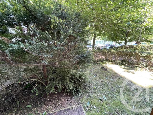 Afficher la photo en grand Appartement F1 à louer - 1 pièce - 21.0 m2 - LA CELLE ST CLOUD - 78 - ILE-DE-FRANCE - Century 21 M.B Immo