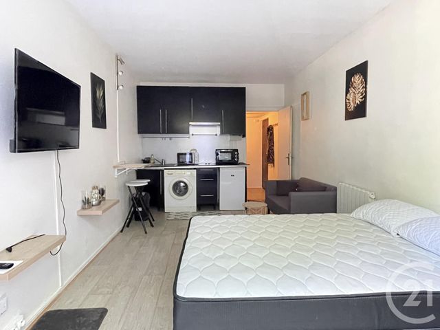 Afficher la photo en grand Appartement F1 à louer - 1 pièce - 21.0 m2 - LA CELLE ST CLOUD - 78 - ILE-DE-FRANCE - Century 21 M.B Immo