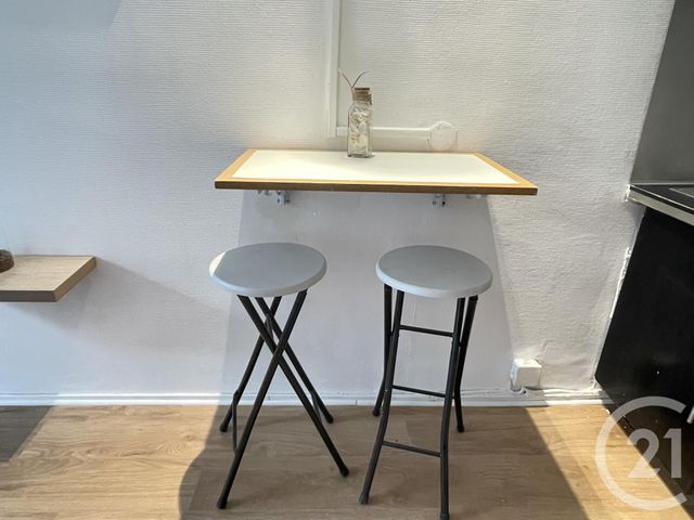 Appartement F1 à louer - 1 pièce - 21.0 m2 - LA CELLE ST CLOUD - 78 - ILE-DE-FRANCE - Century 21 M.B Immo