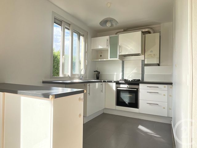 Appartement F5 à vendre - 5 pièces - 78.18 m2 - BOUGIVAL - 78 - ILE-DE-FRANCE - Century 21 M.B Immo