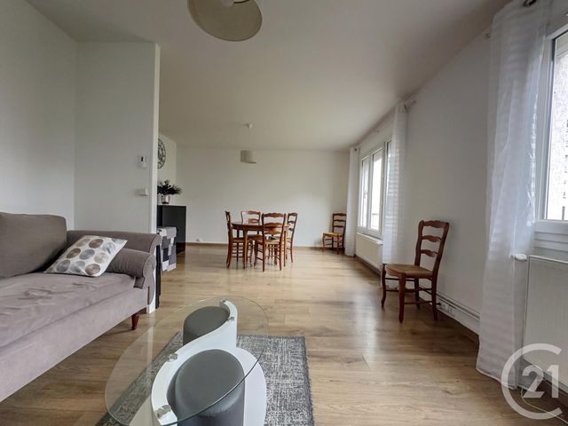 Appartement F4 à vendre - 4 pièces - 68.0 m2 - BOUGIVAL - 78 - ILE-DE-FRANCE - Century 21 M.B Immo