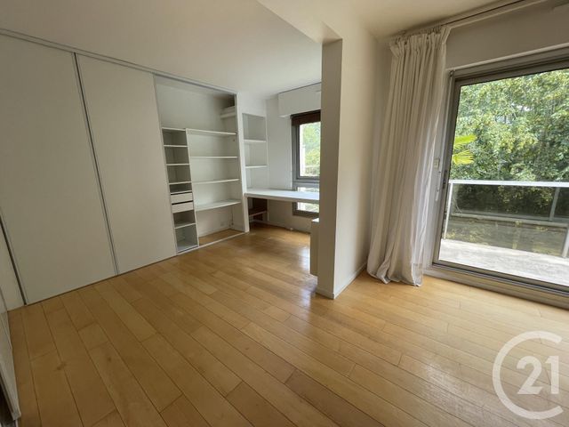 Appartement F4 à louer - 4 pièces - 102.63 m2 - BOUGIVAL - 78 - ILE-DE-FRANCE - Century 21 M.B Immo