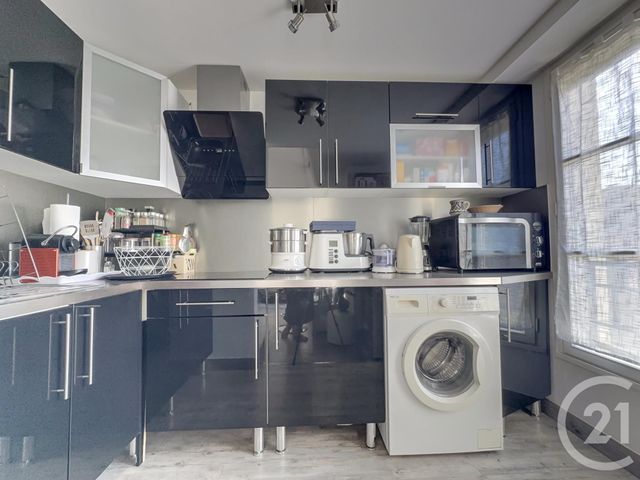 Appartement F1 à vendre - 1 pièce - 26.0 m2 - BOUGIVAL - 78 - ILE-DE-FRANCE - Century 21 M.B Immo