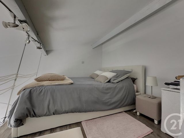 Appartement F1 à vendre - 1 pièce - 26.0 m2 - BOUGIVAL - 78 - ILE-DE-FRANCE - Century 21 M.B Immo