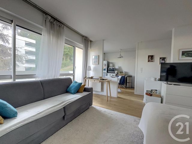 Appartement F1 à vendre - 1 pièce - 30.0 m2 - BOUGIVAL - 78 - ILE-DE-FRANCE - Century 21 M.B Immo