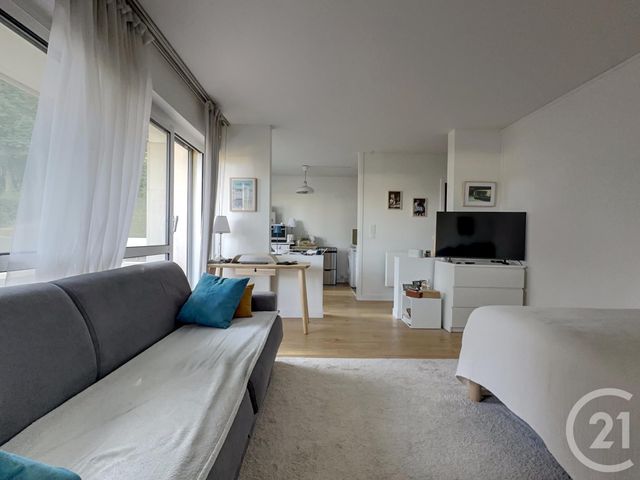 Appartement F1 à vendre - 1 pièce - 30.0 m2 - BOUGIVAL - 78 - ILE-DE-FRANCE - Century 21 M.B Immo