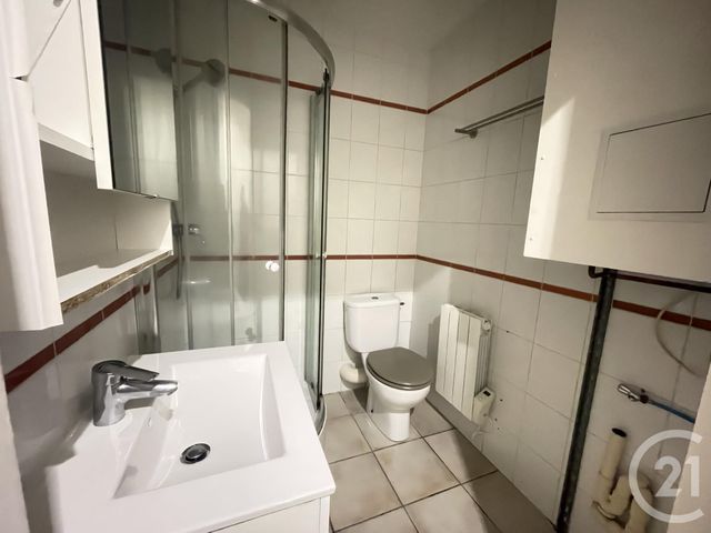 Appartement à louer - 2 pièces - 26.0 m2 - BOUGIVAL - 78 - ILE-DE-FRANCE - Century 21 M.B Immo