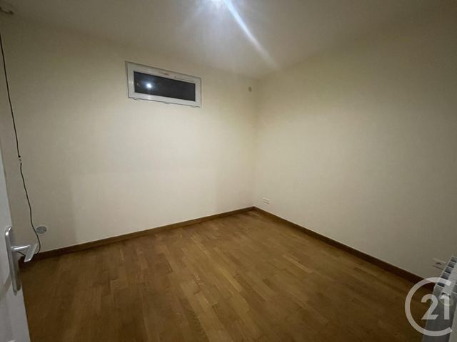 Appartement à louer - 2 pièces - 26.0 m2 - BOUGIVAL - 78 - ILE-DE-FRANCE - Century 21 M.B Immo