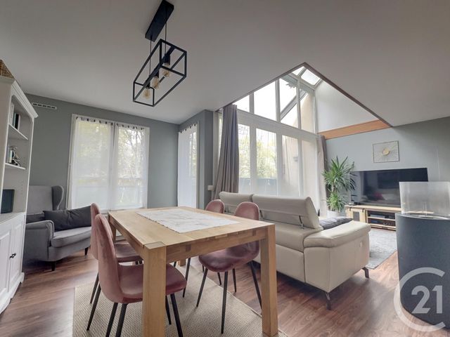 Appartement F5 à vendre - 5 pièces - 87.9 m2 - BOUGIVAL - 78 - ILE-DE-FRANCE - Century 21 M.B Immo
