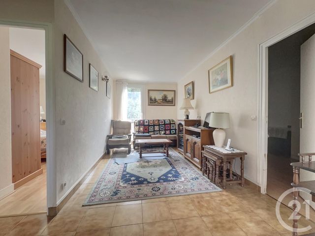 Appartement F4 à vendre - 4 pièces - 64.93 m2 - BOUGIVAL - 78 - ILE-DE-FRANCE - Century 21 M.B Immo