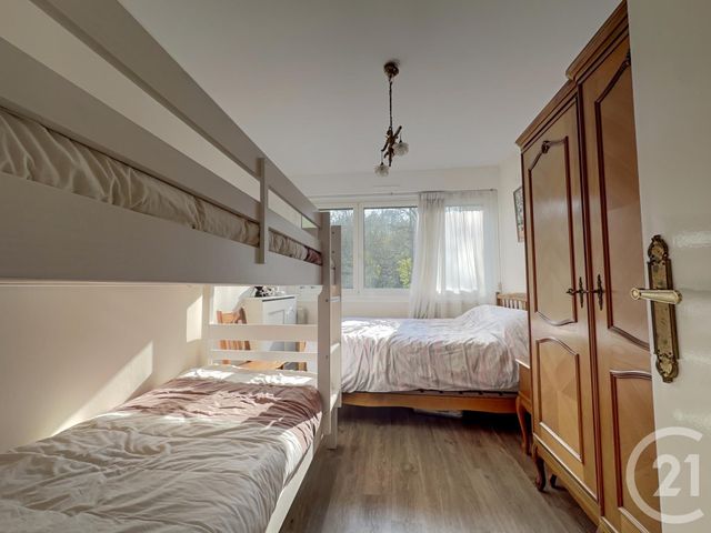 Appartement F3 à vendre - 3 pièces - 66.8 m2 - BOUGIVAL - 78 - ILE-DE-FRANCE - Century 21 M.B Immo