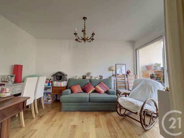 Appartement F3 à vendre - 3 pièces - 66.8 m2 - BOUGIVAL - 78 - ILE-DE-FRANCE - Century 21 M.B Immo